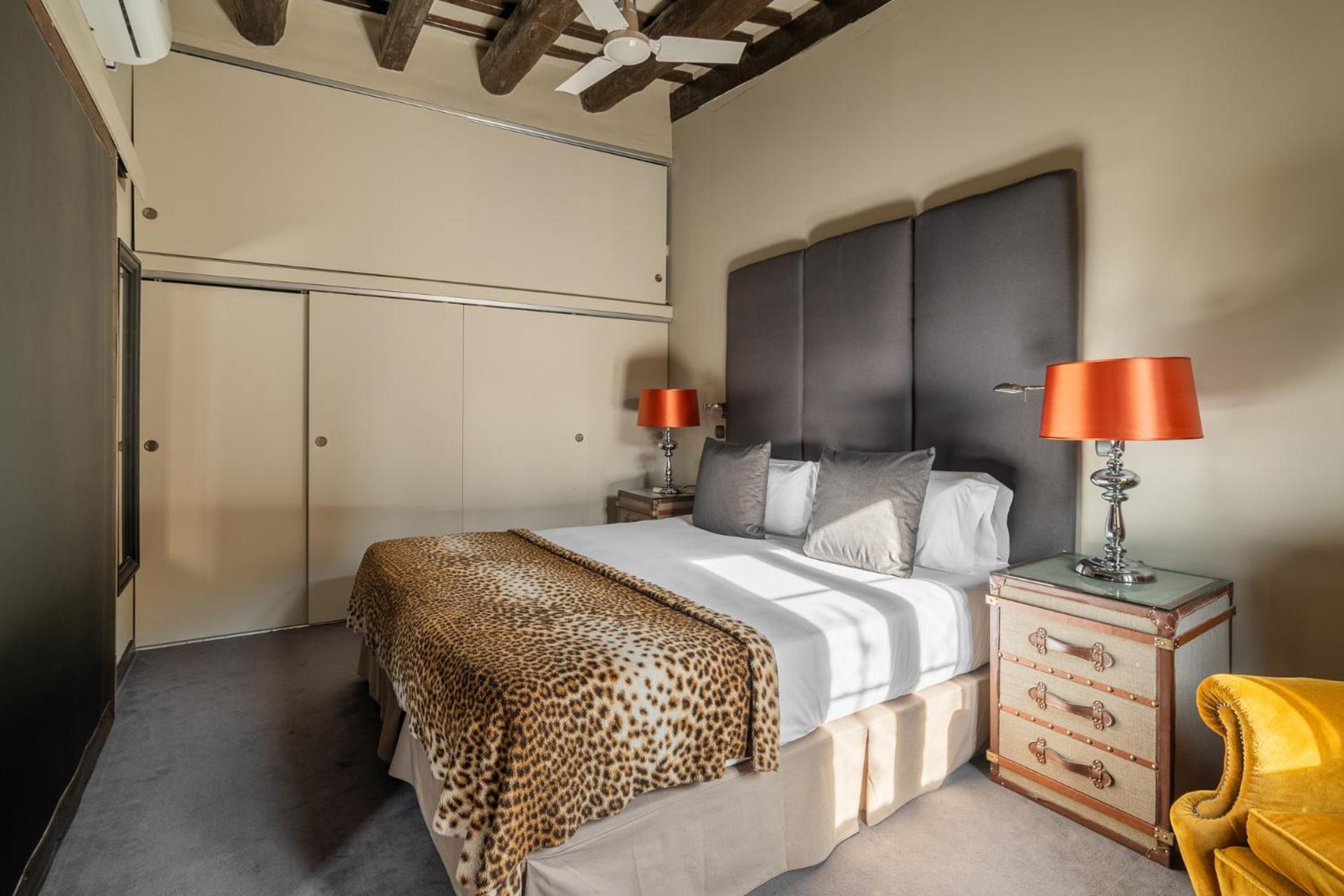 Stay U-Nique Apartments Pou บาร์เซโลนา ภายนอก รูปภาพ